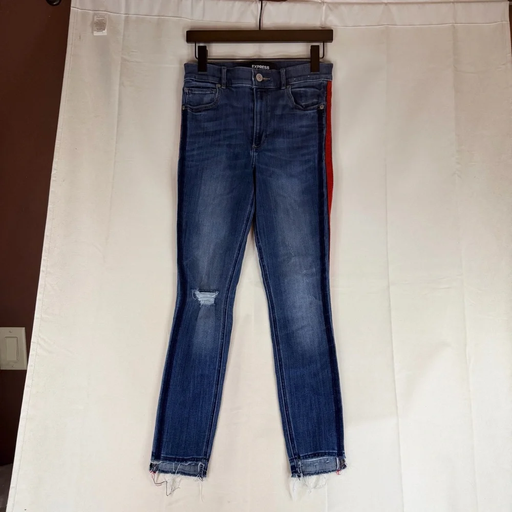 Express women’s size
